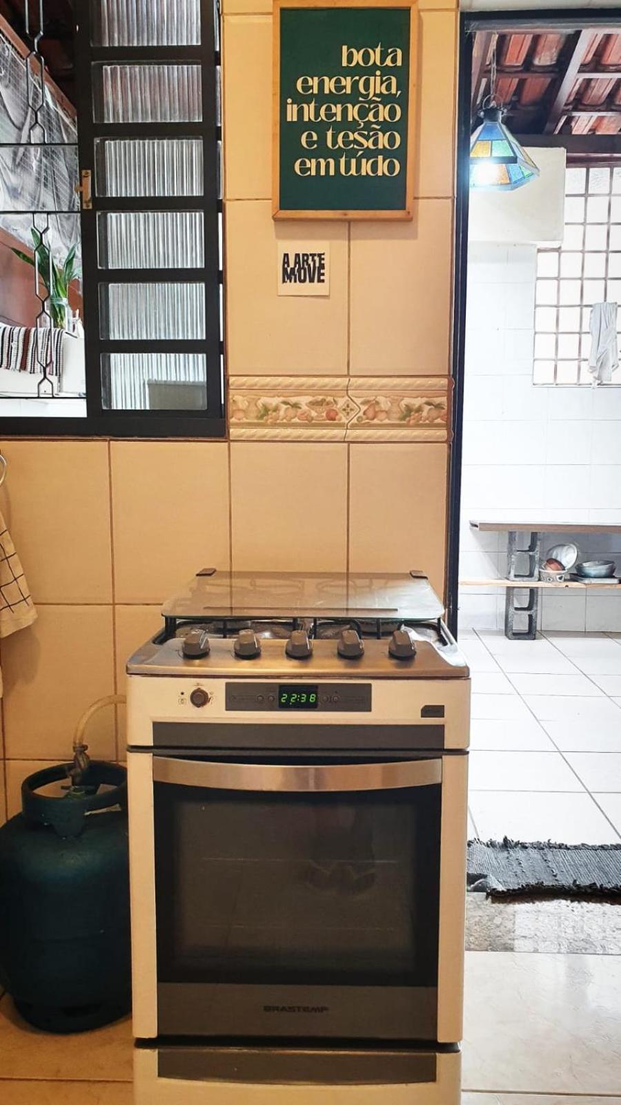 Quarto Casal Com Janela Casa Caramel Belo Horizonte Bagian luar foto
