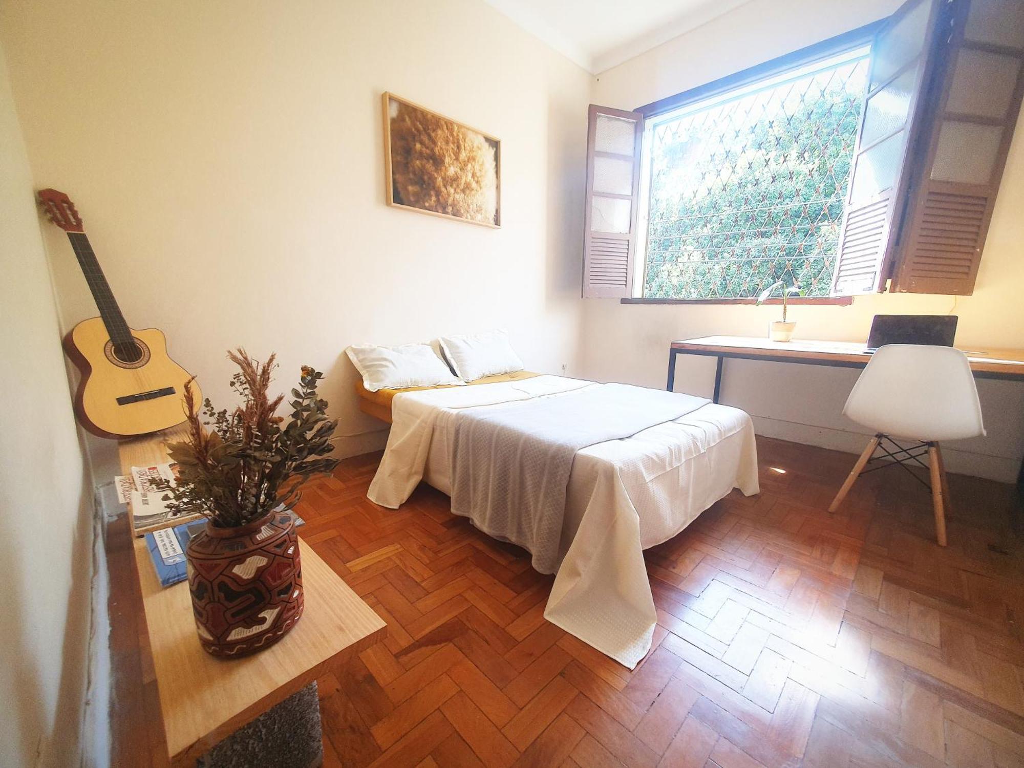 Quarto Casal Com Janela Casa Caramel Belo Horizonte Bagian luar foto